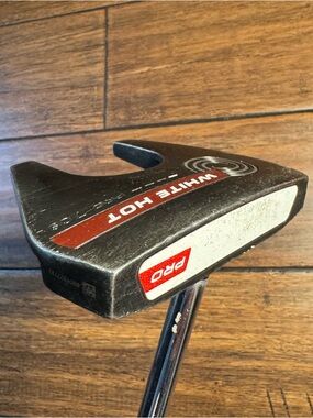 ODYSSEY WHITE HOT PRO #7CS 33in Putter RH No Head Cover
